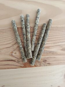 Snack 100 % piel de bacalao Antos Fish D’Light para perros 100 g
