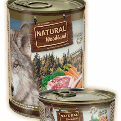 Lata de comida húmeda Natural Woodland sabor ganso con brócoli y zanahorias, 400 g